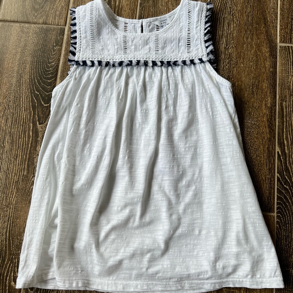 Crown & Ivy Tank